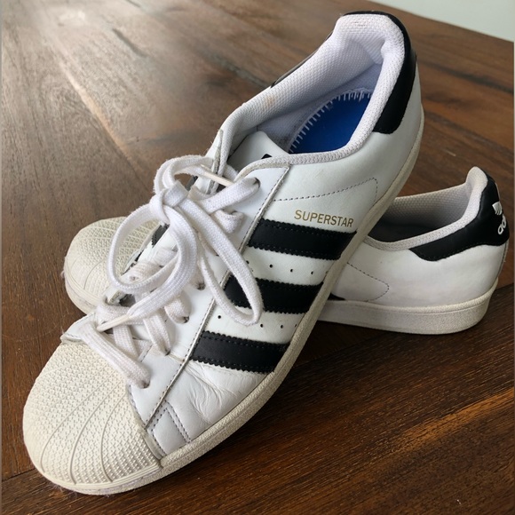 US Size 9 - Women/Men Adidas Superstar White Black - Picture 6 of 6